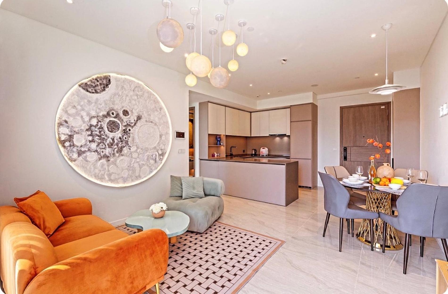 The Opera Apartment Cental Saigon Free Pool-Gym-Sauna Room- Golf Mini Ho Chi Minh City Bagian luar foto